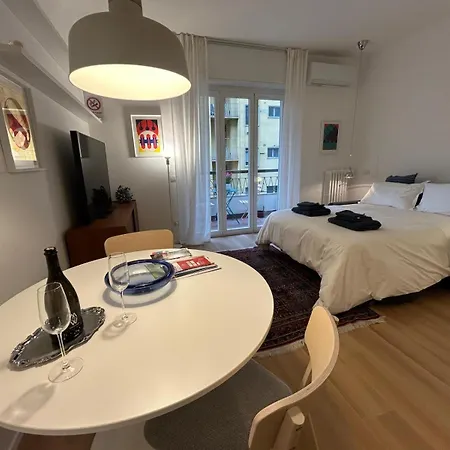 Apartment Emotion 716 E Sei A Casa! Milan